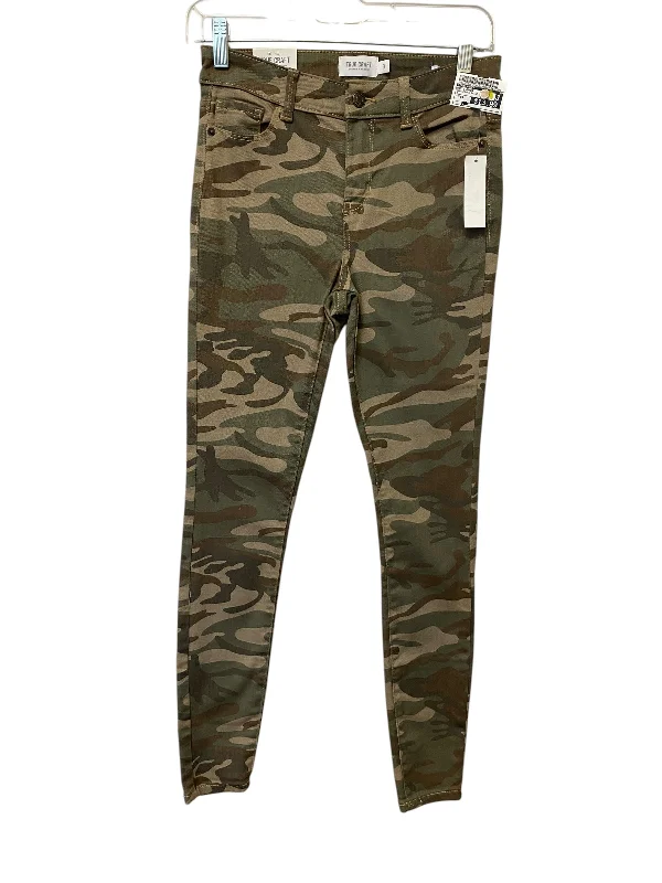 Pants Other By True Craft In Camouflage Print, Size: Xs