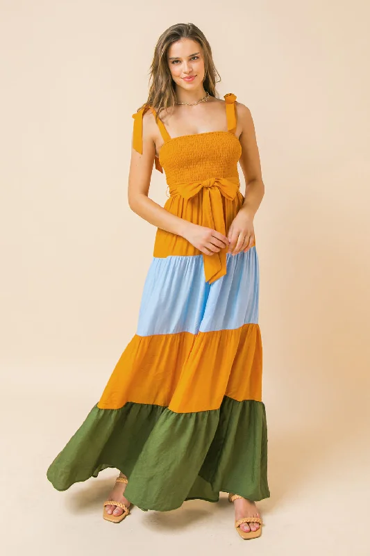 TWICE AS STUNNING MAXI DRESS