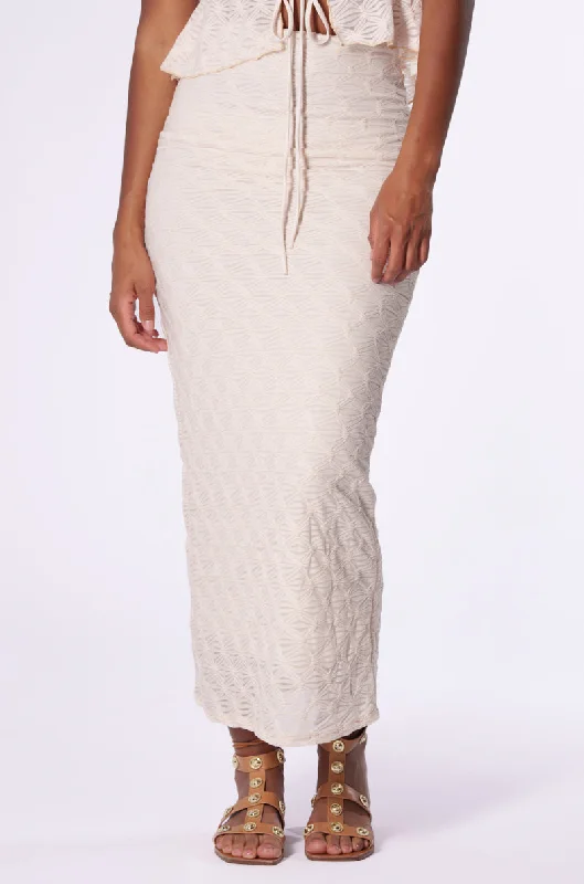 EASY TO BE LOVED MAXI SKIRT