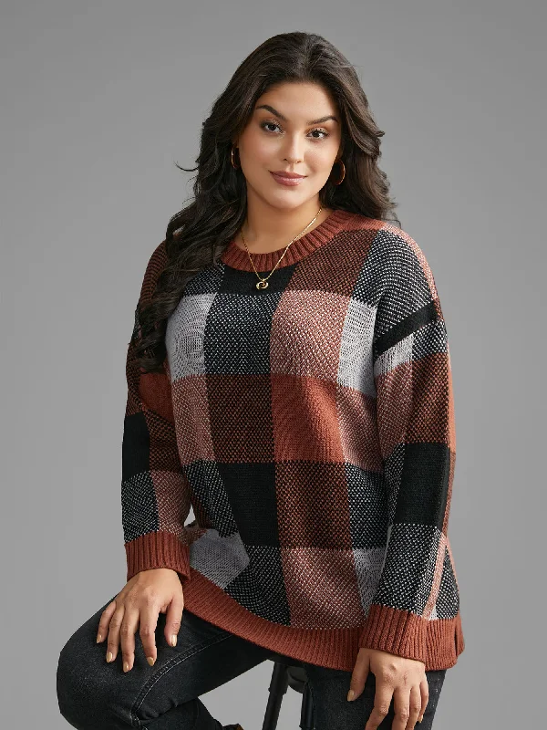 Plaid Contrast Slit Hem Pullover