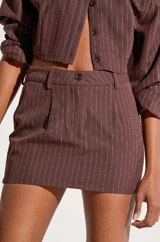 STRAIGHT TO BUSINESS PINSTRIPE MINI SKIRT IN BROWN